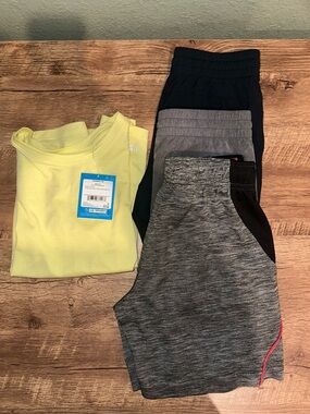 Old Navy and DSG boys bundle. 3 shirts 1 shirt